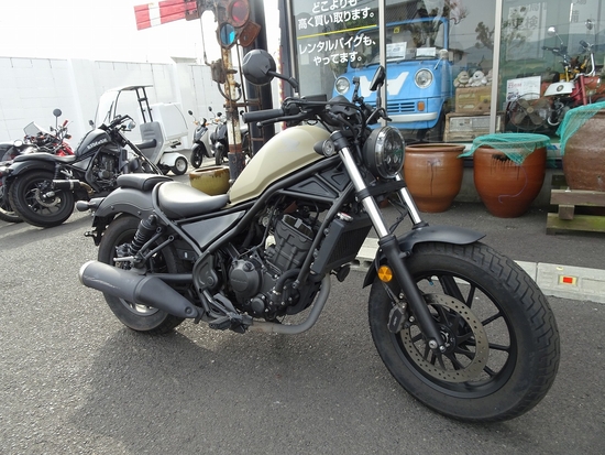 ֥250